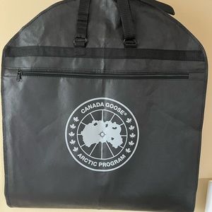 Canada Goose Garment Bag